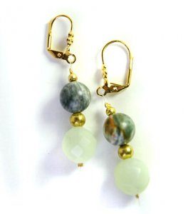 עגילי ג'ייד וג'ספר ירוק מוזהב