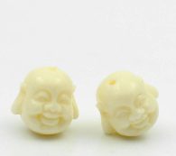 תכשיטנות: 5 חרוזים קורל גוון שמנת עיצוב ראש בודהה