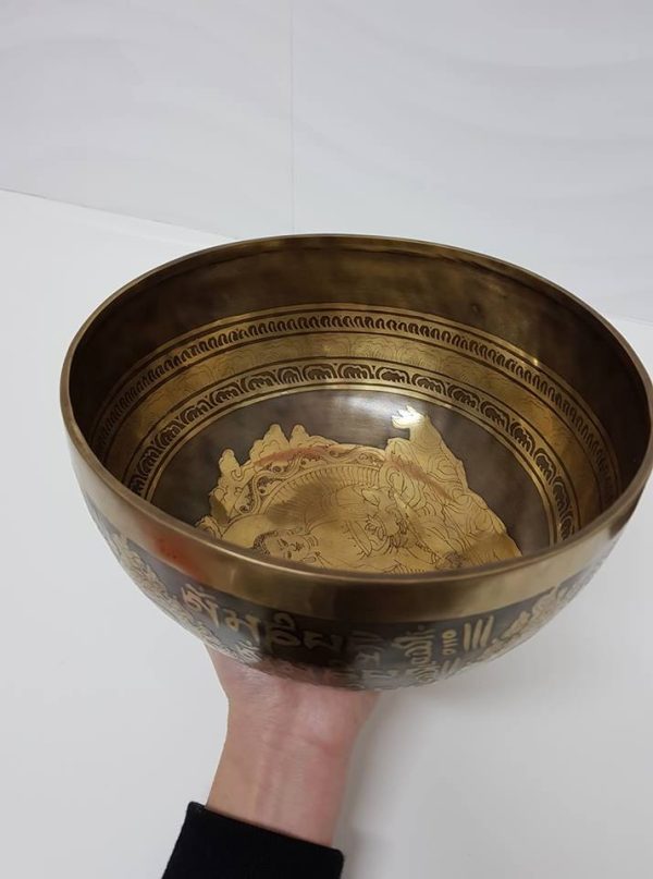 קערה טיבטית גדולה עבודת יד משקל: 1.368 ק"ג