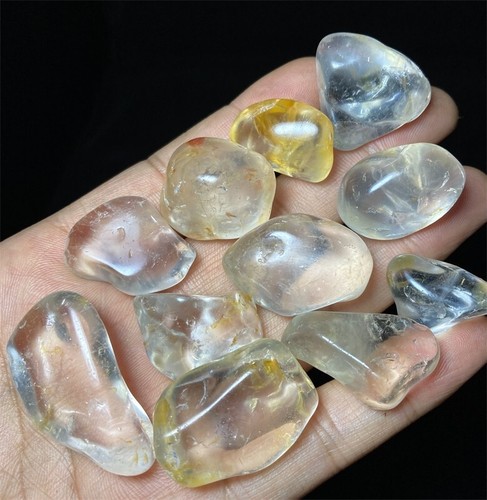 טופז זהוב חלוק במשקל: כ 10 גרם