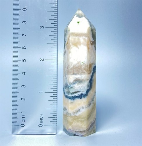 מוט פלואורייט במשקל: 104 גרם