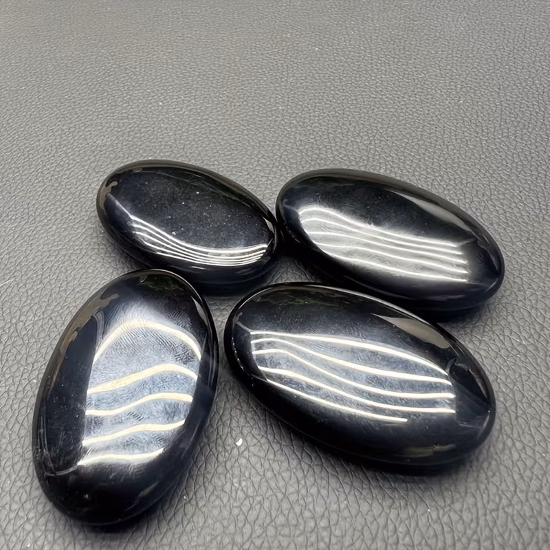 חלוק אובסידיאן במידה: 4*6 מ"מ